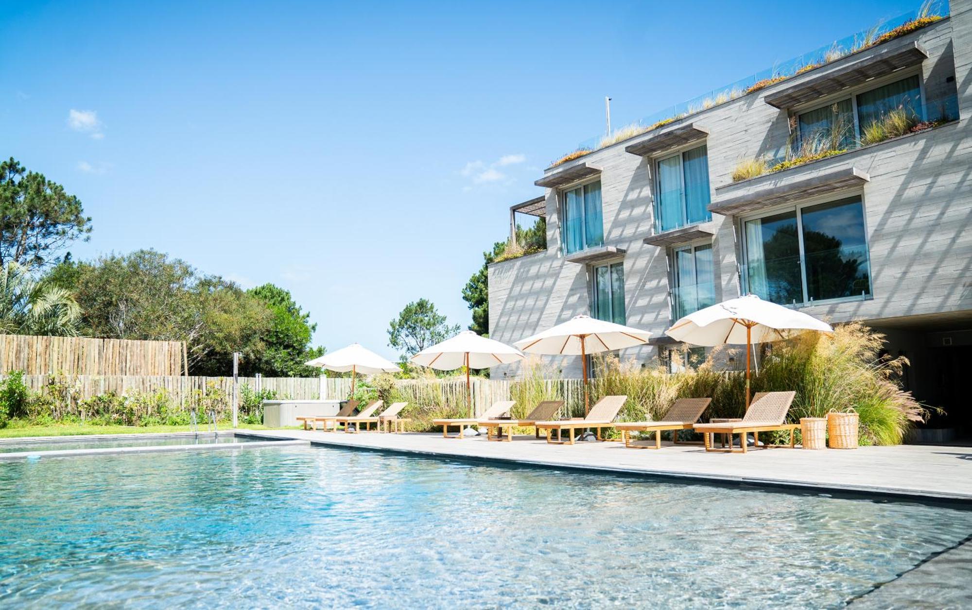 Casagrande Hotel & Beach Club José Ignacio Eksteriør billede The swimming pool at the hotel